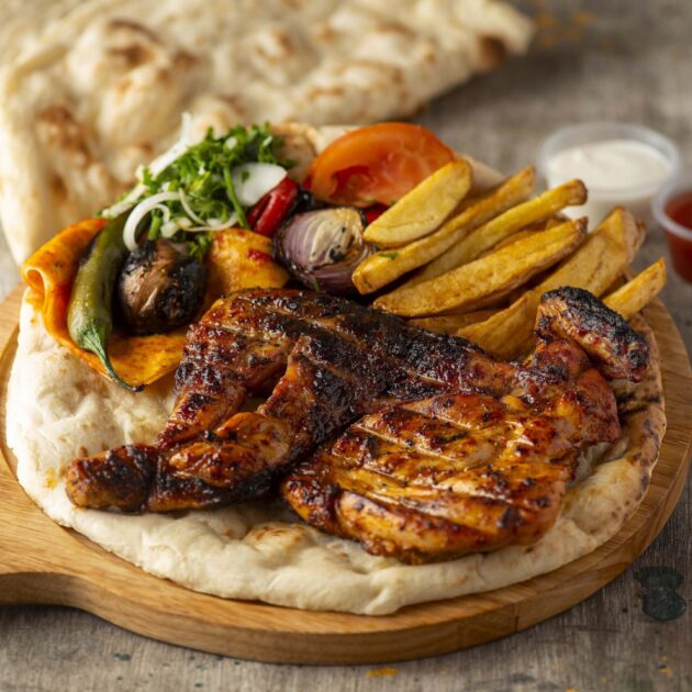 نص دجاج عالفحم